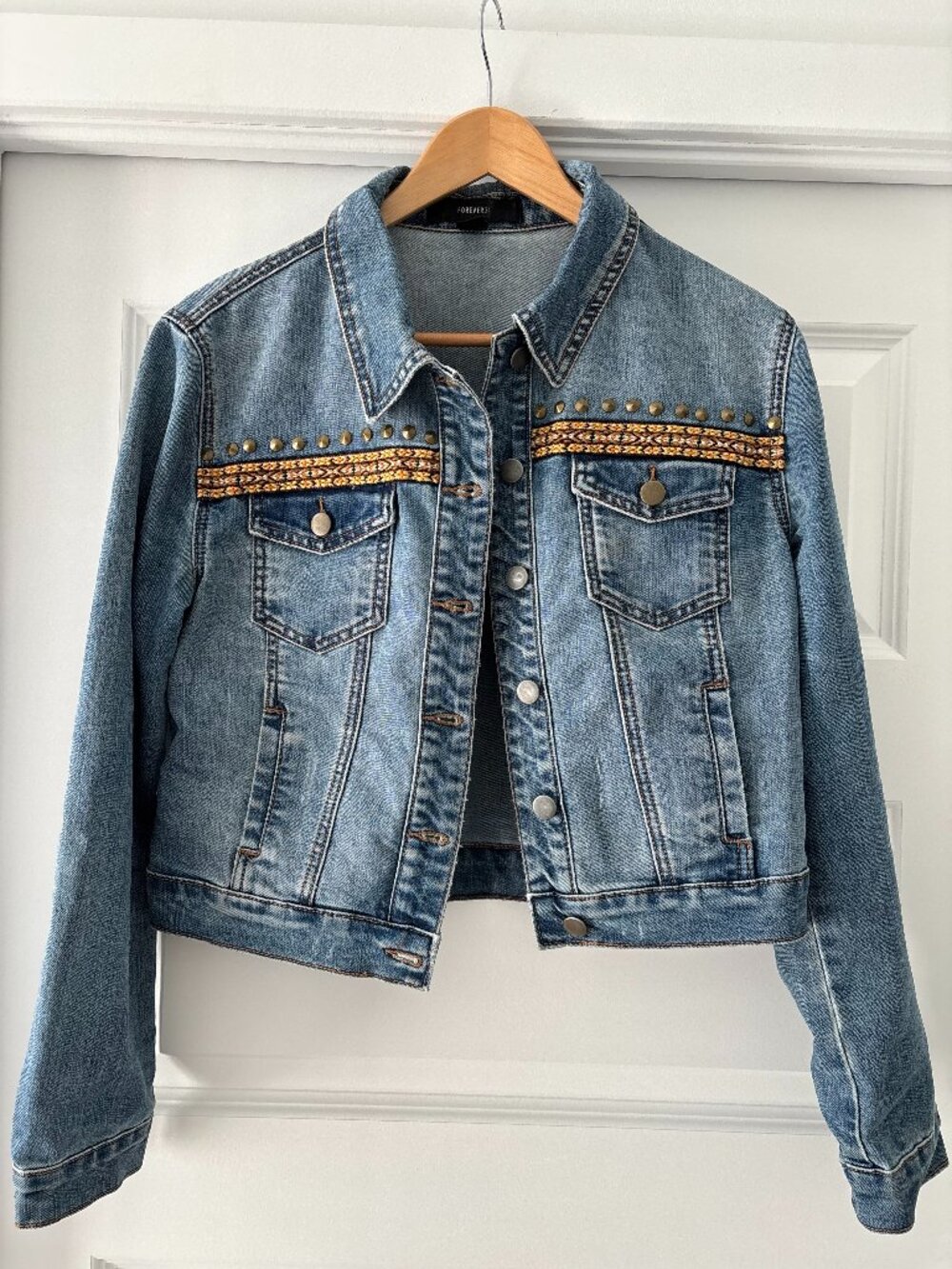 ✨ Forever 21 Western Boho Jean Jacket ✨